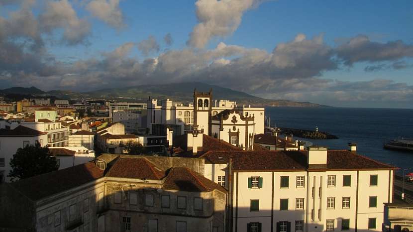 Sao Miguel - ten největší z Azorských ostrovů