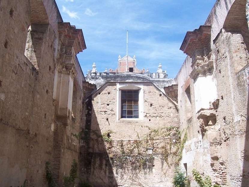 Antigua a její tři sopky - Oheň, voda, vzduch