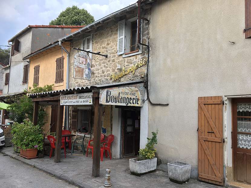 Bocognano - tahle pekárna je zde od nepaměti.