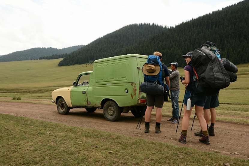 Cestujeme Kyrgyzstánem: stopem, busem, taxíkem!