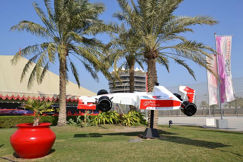 Maketa formule1na okruhu Velké ceny F1 v bahrajnské Sakhiře.