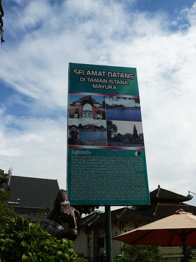 Holubi s píšťalkami i to je Lombok