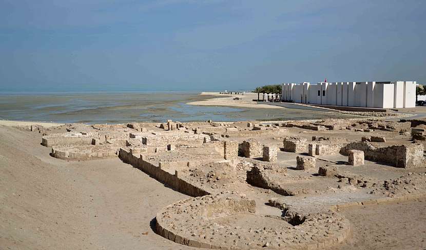 Pevnost Qal’at al-Bahrain byla dříve i důležitým přístavem.