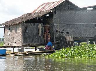 Život v plovoucích domech na jezeře Tempe, část 2.