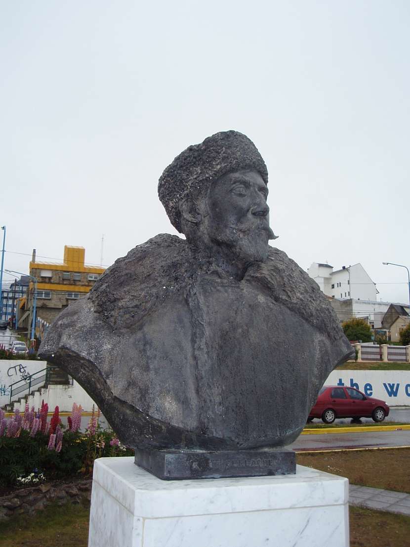 slavný belgický polárník Adrien Victor Joseph de Gerlache de Gomery (1866 - 1934)