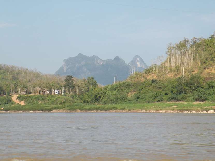 Plavba po řece Mekong