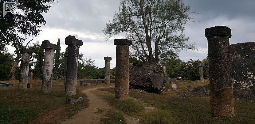Ruiny paláce a harému Maruhubi