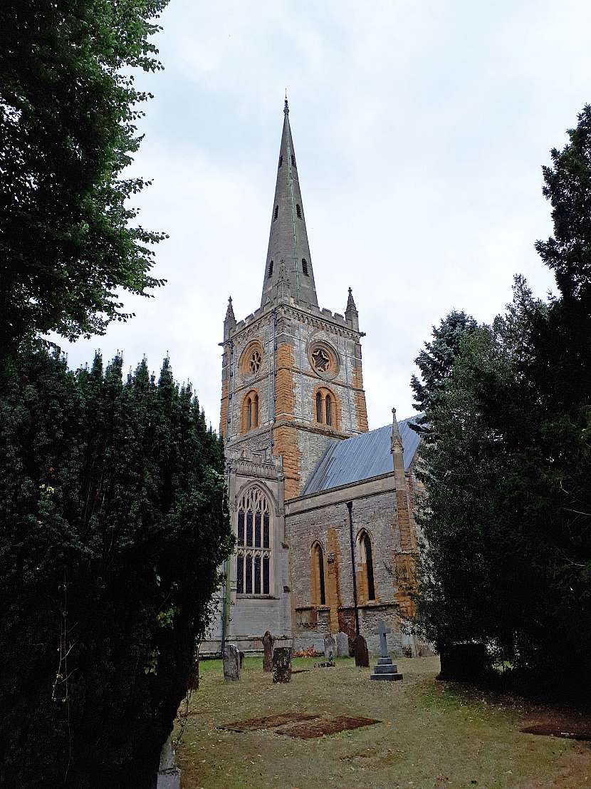 Church of the Holy Trinity ve Stratfordu.