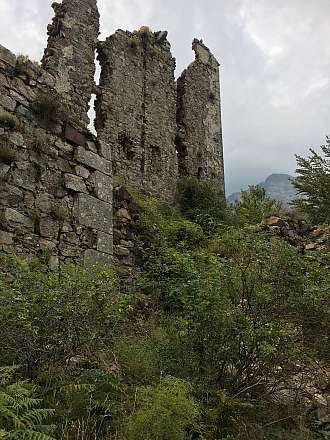 Zřícenina hradu Le fort de Vaux