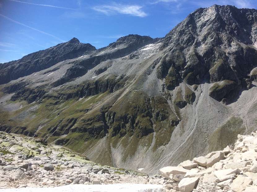 Pohled ze sedla na druhou stranu - do Tyrolska