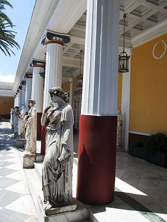 Korfu - a stejnojmenné hlavní město ostrova