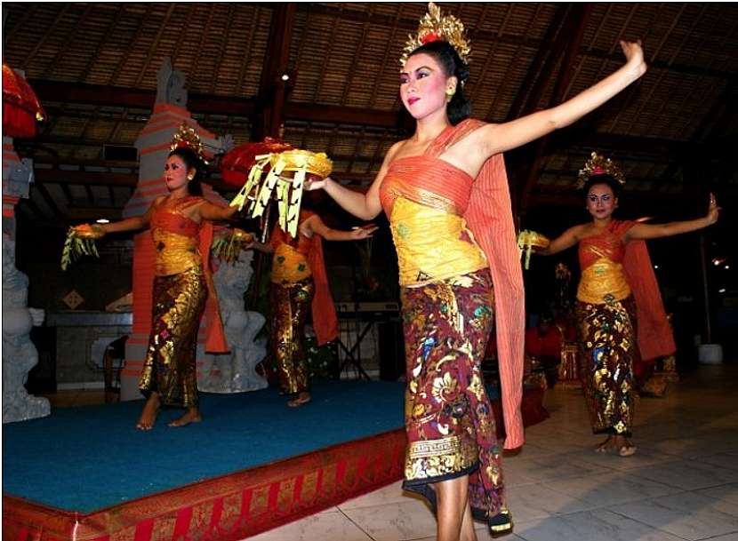 Tanečnice z Bali