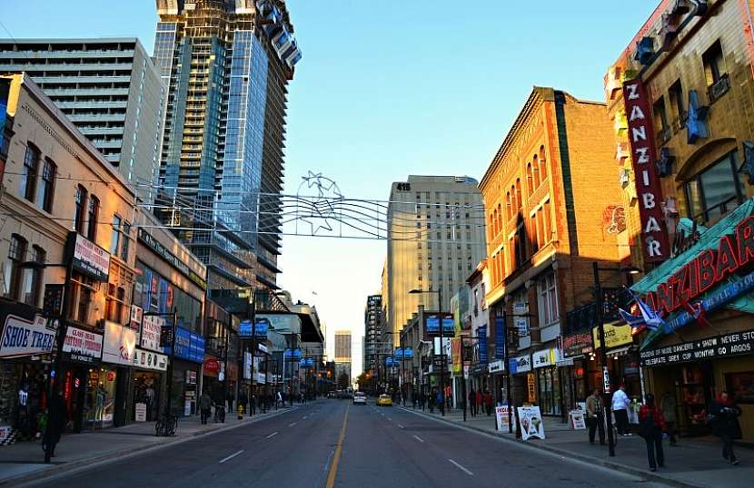 Nejdelší ulici světa najdete v Kanadě